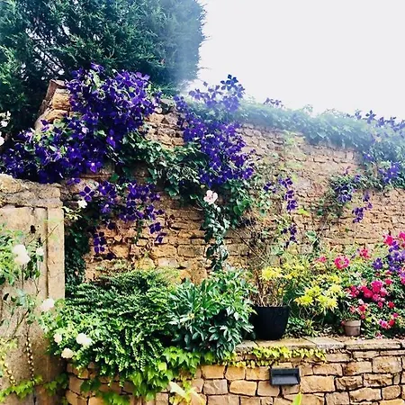 La Madigniere En Beaujolais Pierres Dorees Apartment